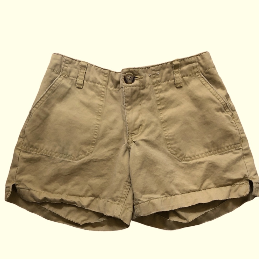 Cute cargo khaki shorts low waisted
